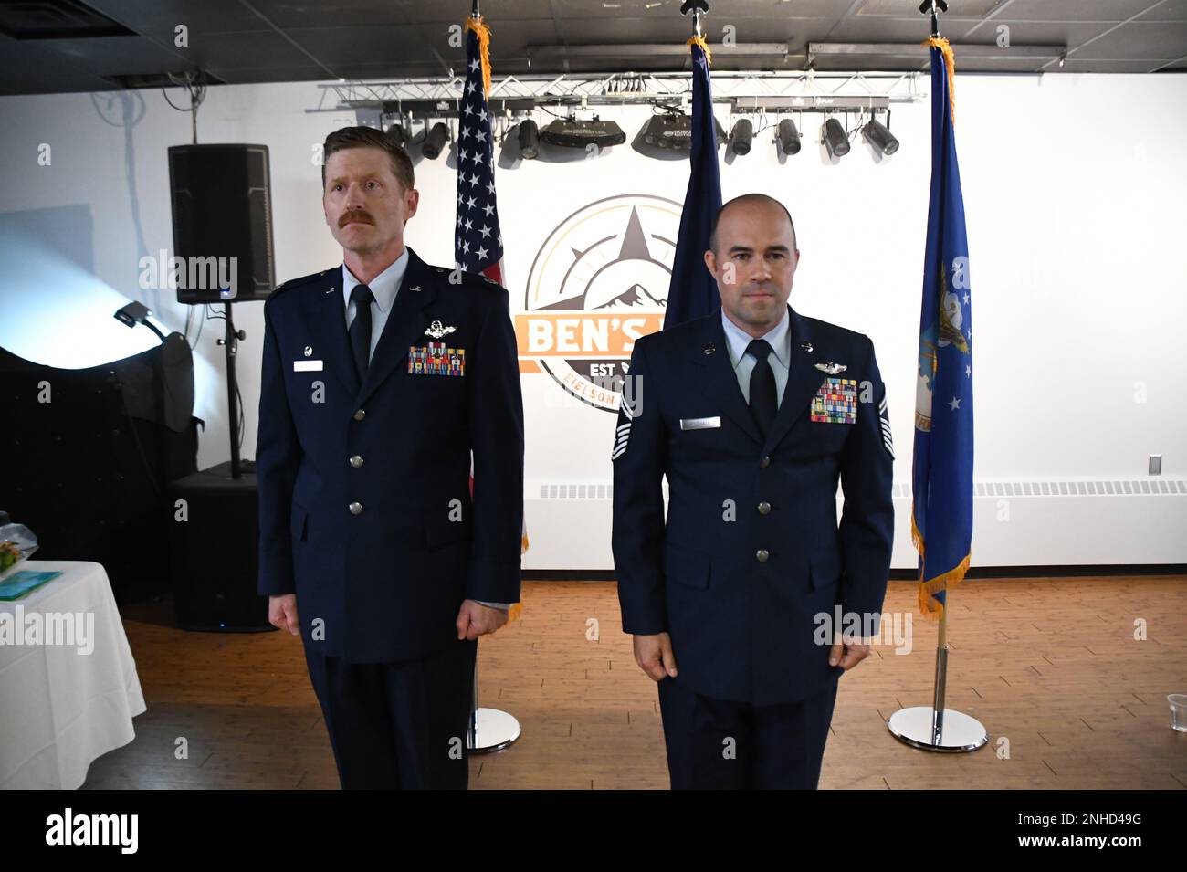 El sargento principal Wesley Hudnall es ascendido a jefe el 28 de julio