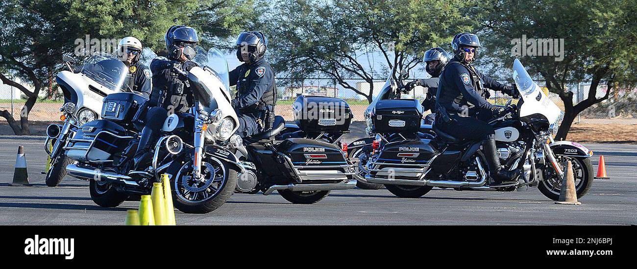 Before turning the trainees loose on the obstacle course, veteran Yuma