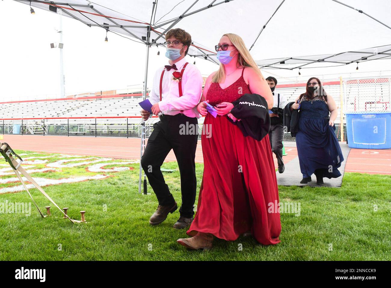 Josh Gehres and Elektra Mease, both of Pine Grove, Pa., arrive at Pine