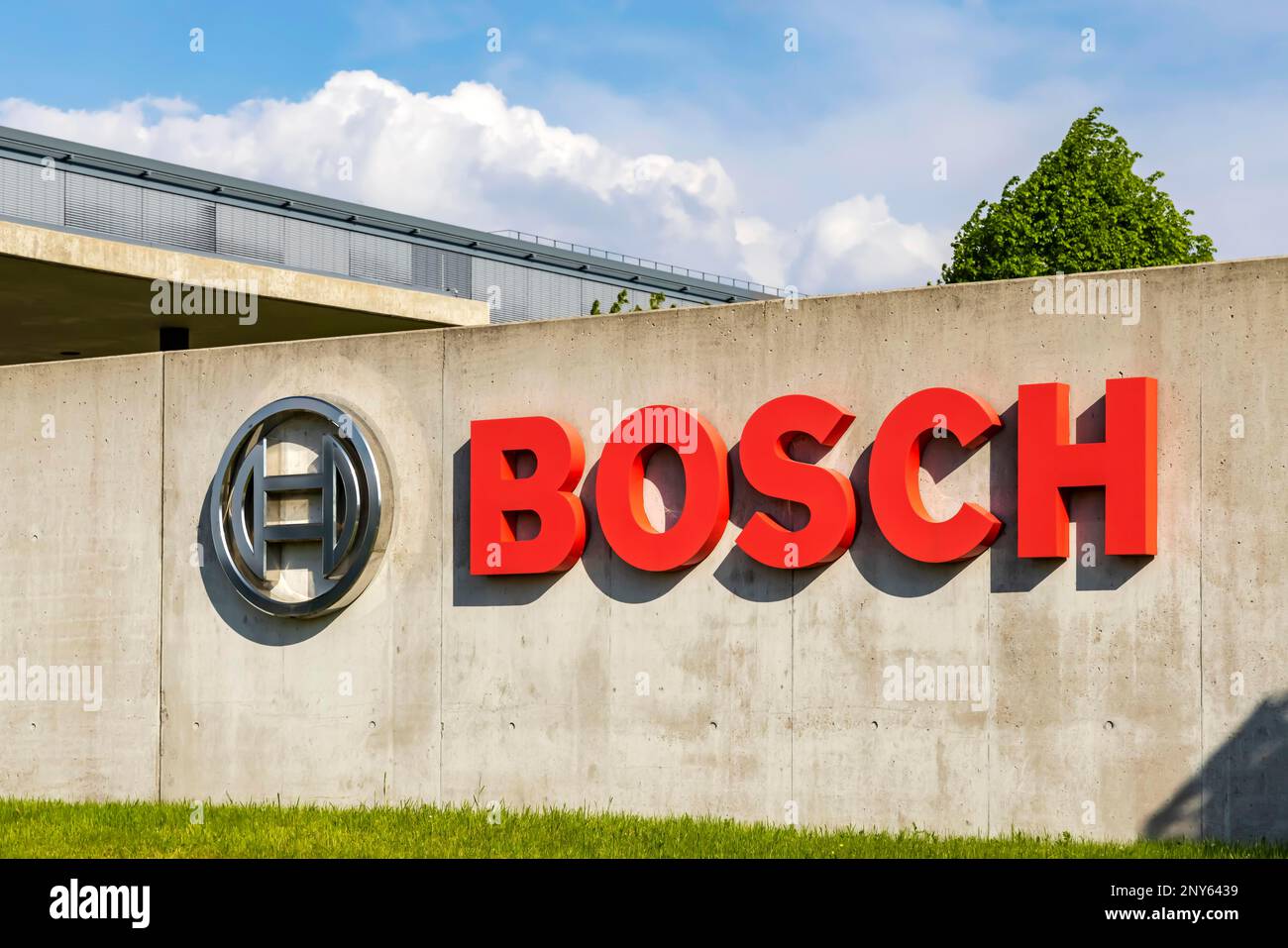 Bosch Engineering GmbH, centro de desarrollo del Grupo Bosch, Logo, Abstatt, Baden-Wuerttemberg, Alemania Foto de stock