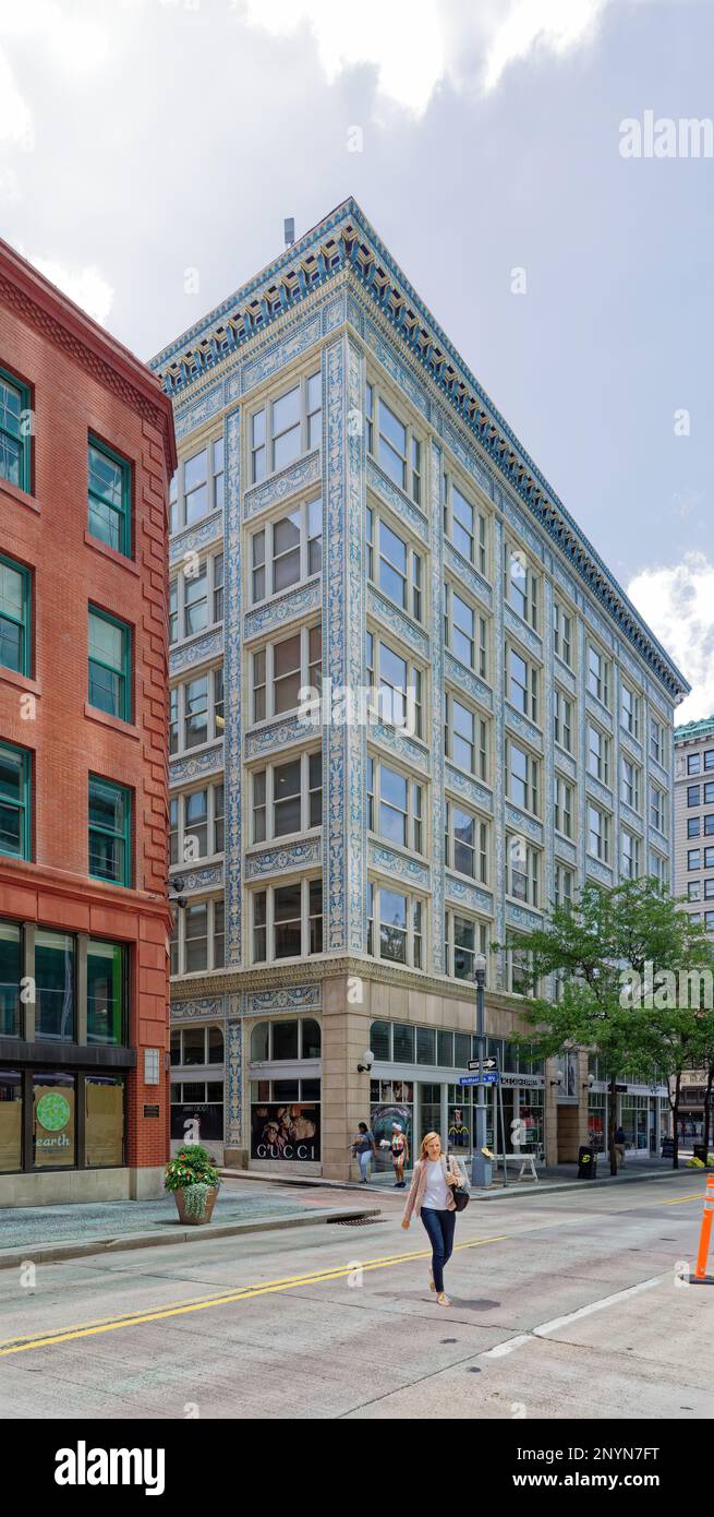 Pittsburgh Downtown El edificio Buhl es un monumento de mediana altura revestido de terracota