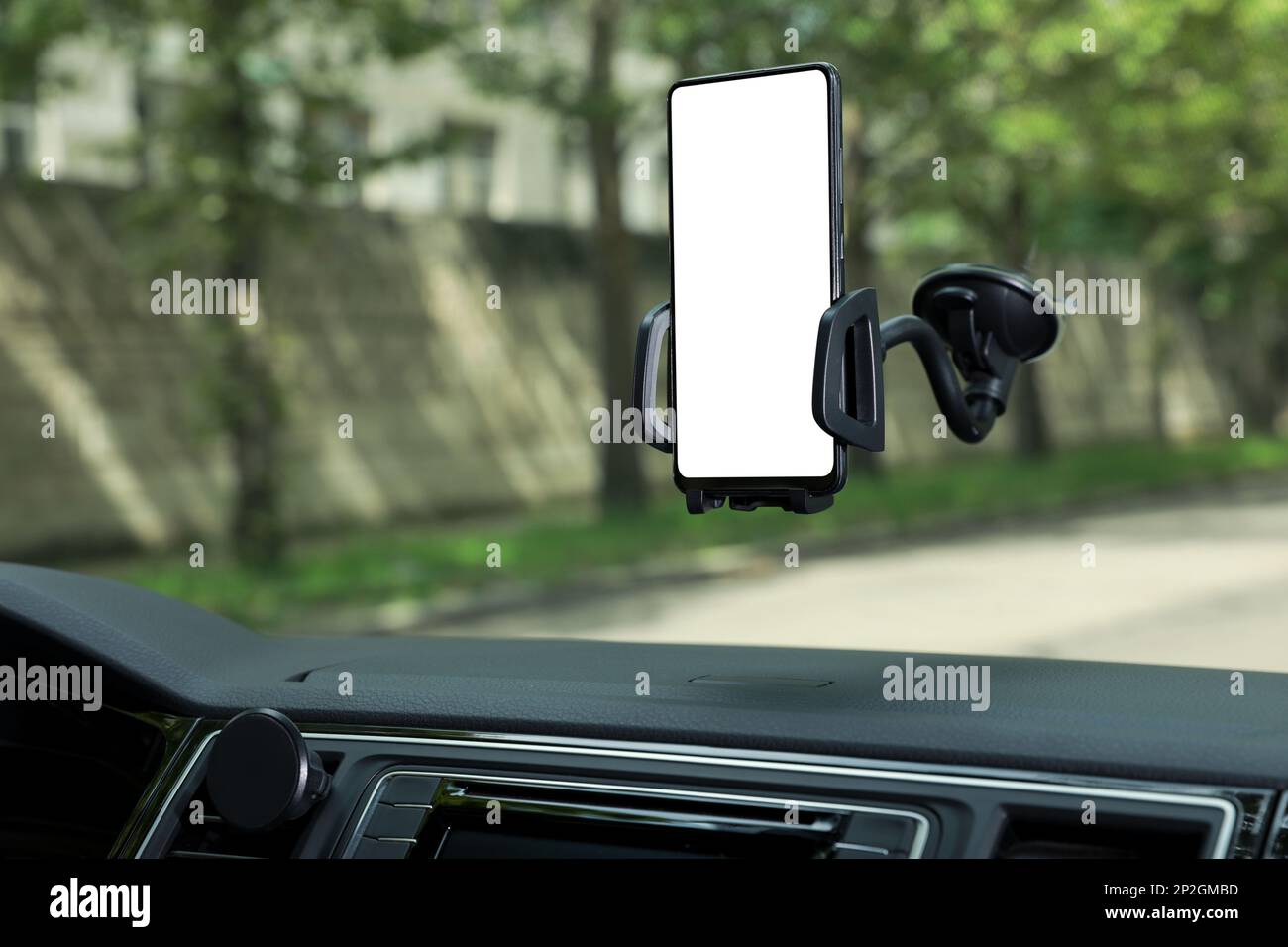 Soporte para teléfono móvil de coche diseñado para usar en el tablero  parabrisas