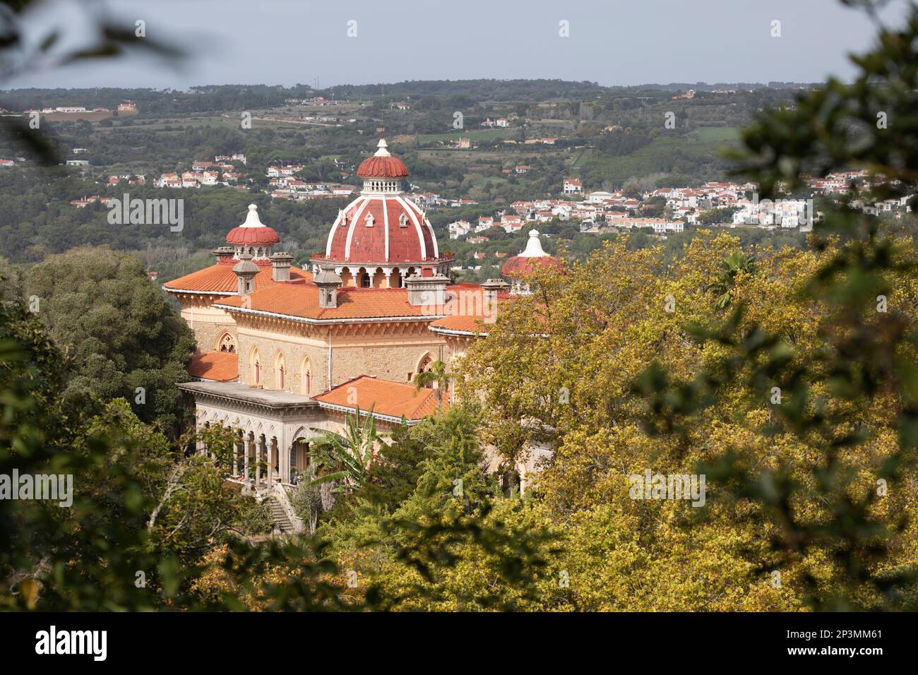 Monserrate Palace situado en el parque botánico, Sintra, Región de Lisboa, Portugal, Europa Foto de stock