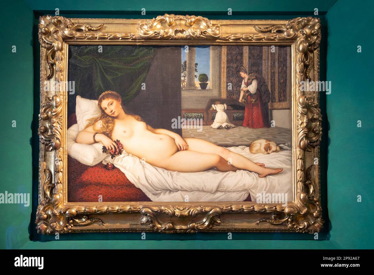 Florencia, Italia - Circa Marzo 2022: Venus de Urbino, Tiziano, 1538. Belleza femenina en el arte Foto de stock