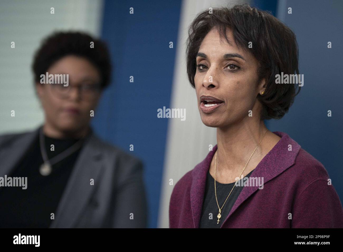 Washington, Estados Unidos. 09th de marzo de 2020. La presidenta del  Consejo de Asesores Económicos, Cecilia Rouse, habla durante la rueda de  prensa diaria en la Sala de Prensa James Brady de