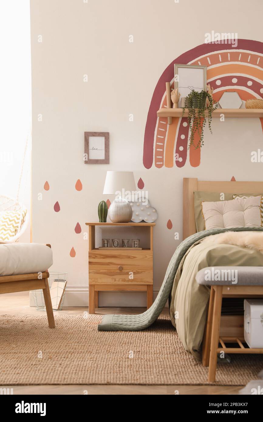 Interior del dormitorio de la chica moderna con muebles elegantes. Idea  para el diseño Fotografía de stock - Alamy