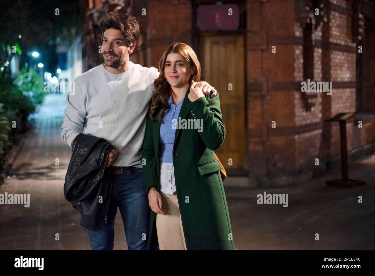 TANGOS, TEQUILAS, Y ALGUNAS MENTIRAS, Desde la izquierda David