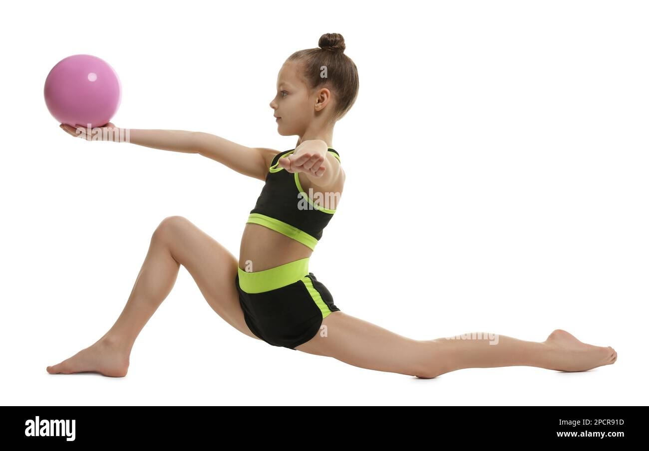 hermosa niña delgada haciendo gimnasia con pelota aislada sobre fondo  blanco Fotografía de stock - Alamy