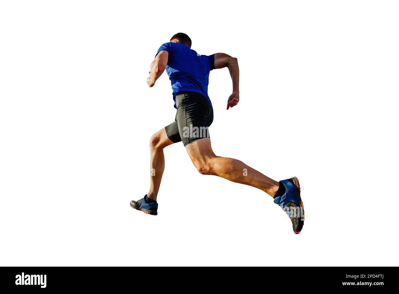 corredor atleta en camisa azul y medias negras corriendo montaña, silueta cortada sobre fondo blanco, foto deportiva Foto de stock