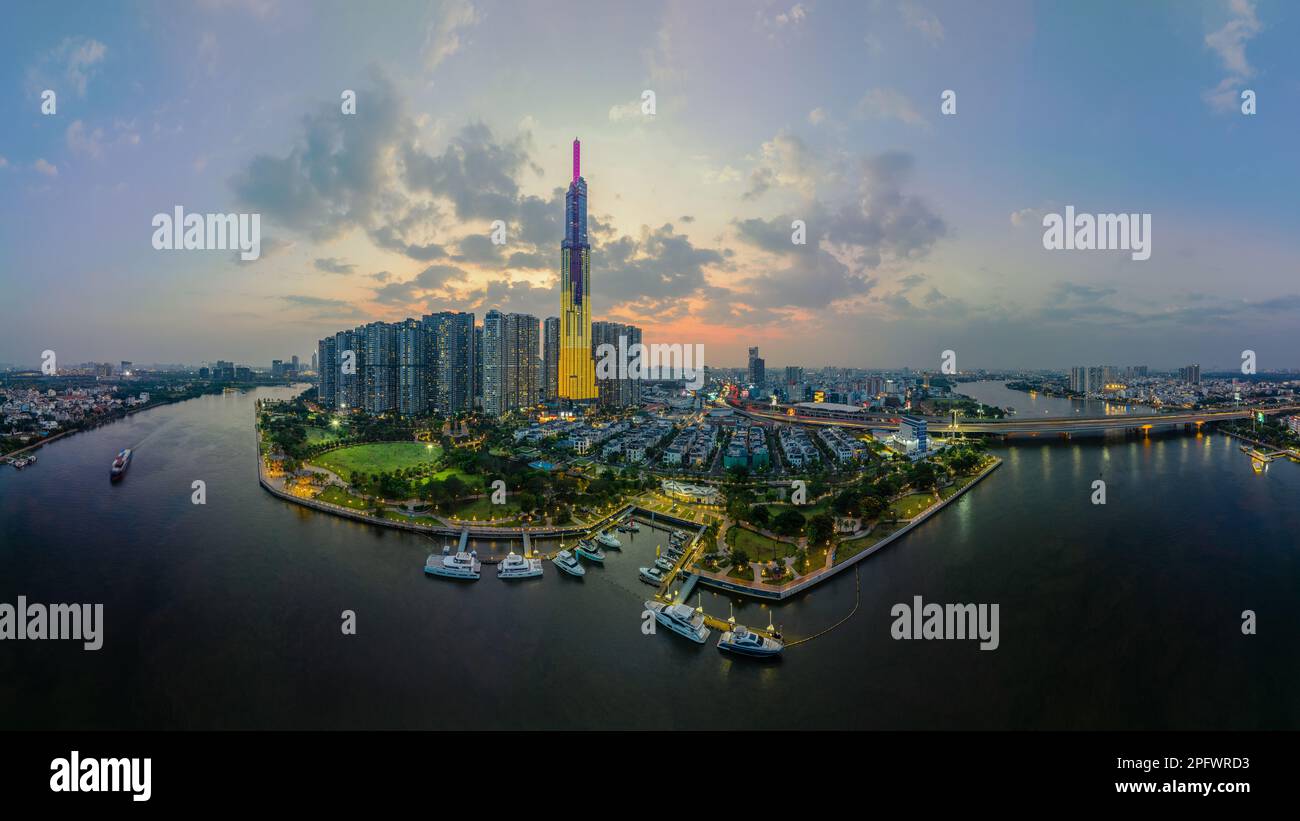 1 de marzo de 2023: Vista panorámica de la zona residencial Landmark, donde se encuentra el edificio de 81 pisos, distrito de Binh Thanh, ciudad de Ho Chi Minh Foto de stock