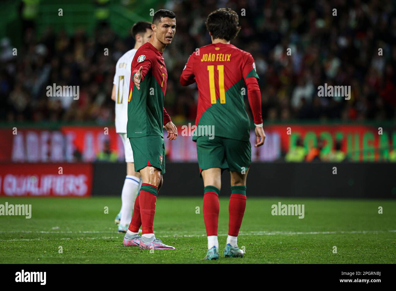 Lisboa, Portugal. 23rd de marzo de 2023. Cristiano Ronaldo (C) de Portugal  visto durante el partido de la fase de clasificación de la UEFA Euro 2024  Grupo J entre Portugal y Liechtenstein