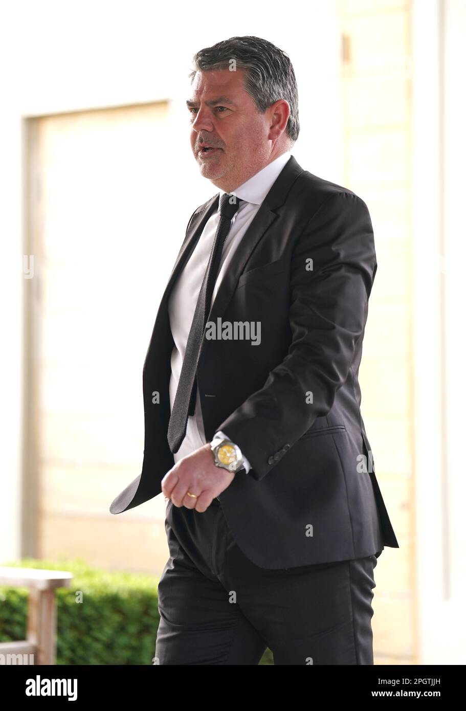 El ex director gerente de la Asociación de Fútbol Adrian Bevington