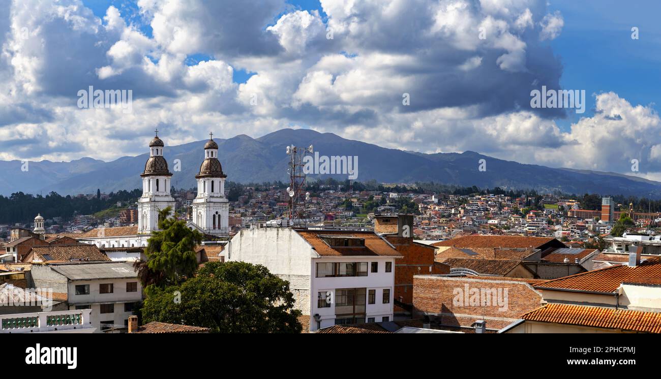 Ciudad ecuatoriana de Cuenca Foto de stock