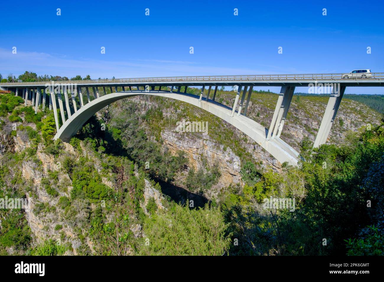 Puente, Bloukrans River Bridge, Storms River Mouth, Tsitsikamma National Park, Garden Route, Eastern Cape, Sudáfrica Foto de stock