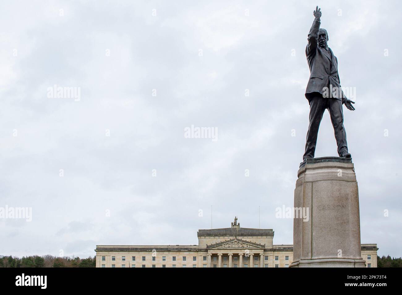 Estatua de Edward Carson en los terrenos del Parlamento Stormont en Belfast, Irlanda del Norte. Foto de stock