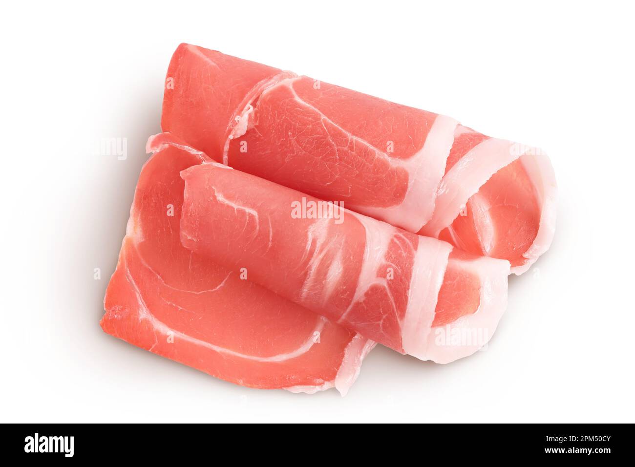 Prosciutto crudo italiano o jamón español. Jamón crudo aislado sobre fondo blanco con