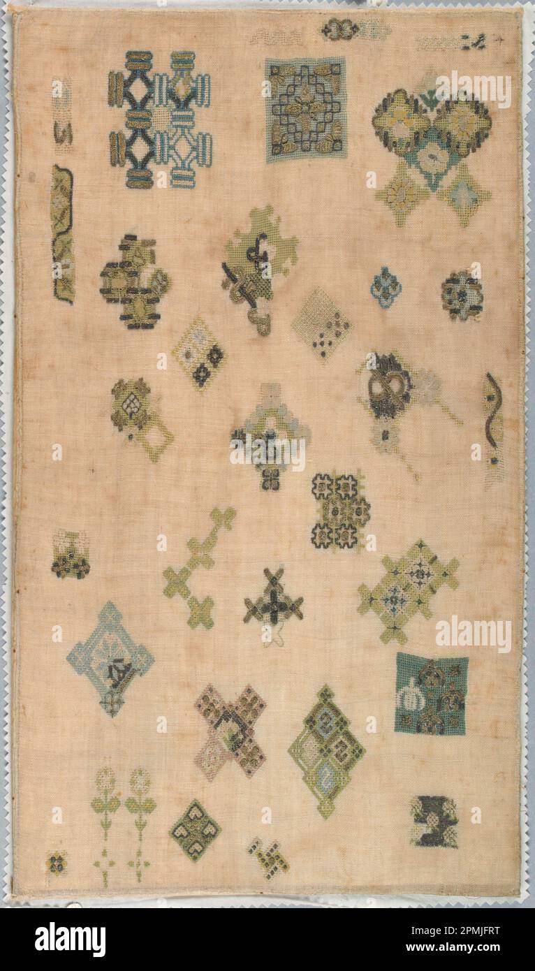 Sampler (Inglaterra); bordado de seda y seda envuelta en metal sobre base de lino; Marco Al x An: 58,4 x 35,6 cm (23 x 14 pulg.) Al. X An.: 56,5 x 32,4 cm (22 1/4 x 12 3/4 pulg.) sin marco Foto de stock