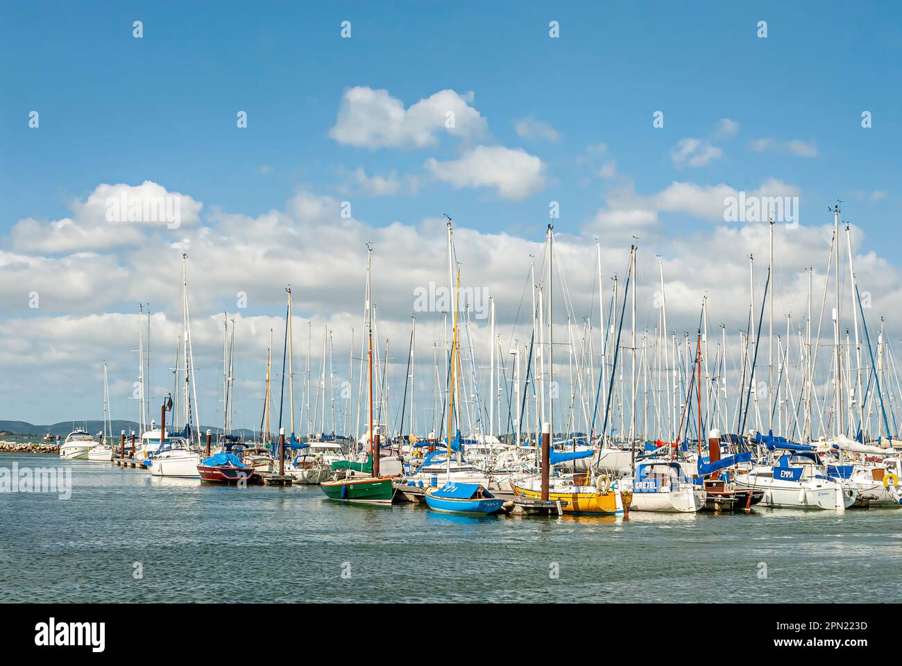Marina y Waterfront en el puerto de Poole en Dorset, Inglaterra, Reino Unido Foto de stock