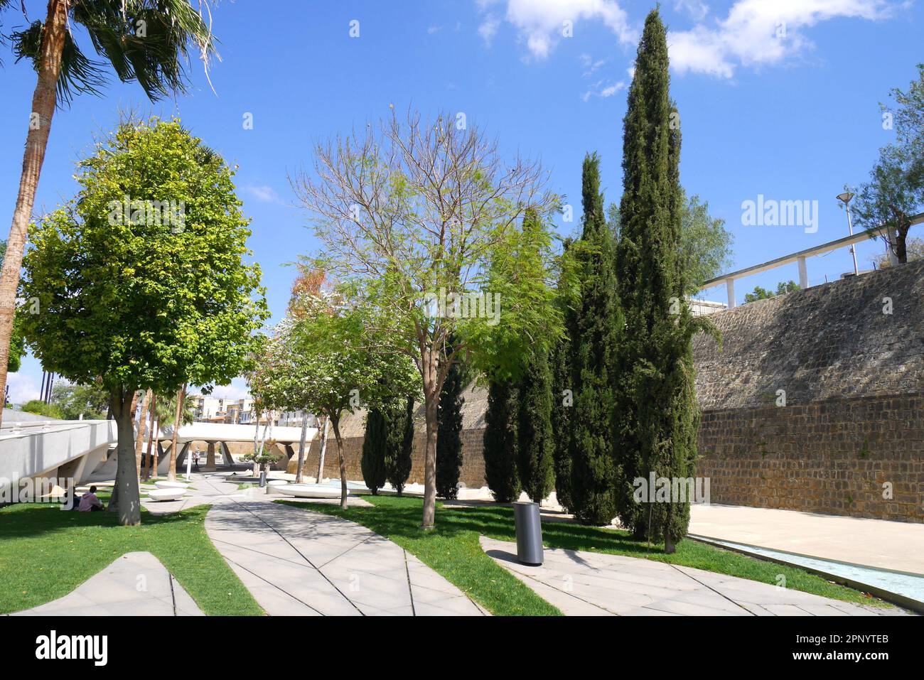 Las murallas de Nicosia, las murallas venecianas, murallas defensivas que rodean la ciudad de Nicosia, República de Chipre Foto de stock