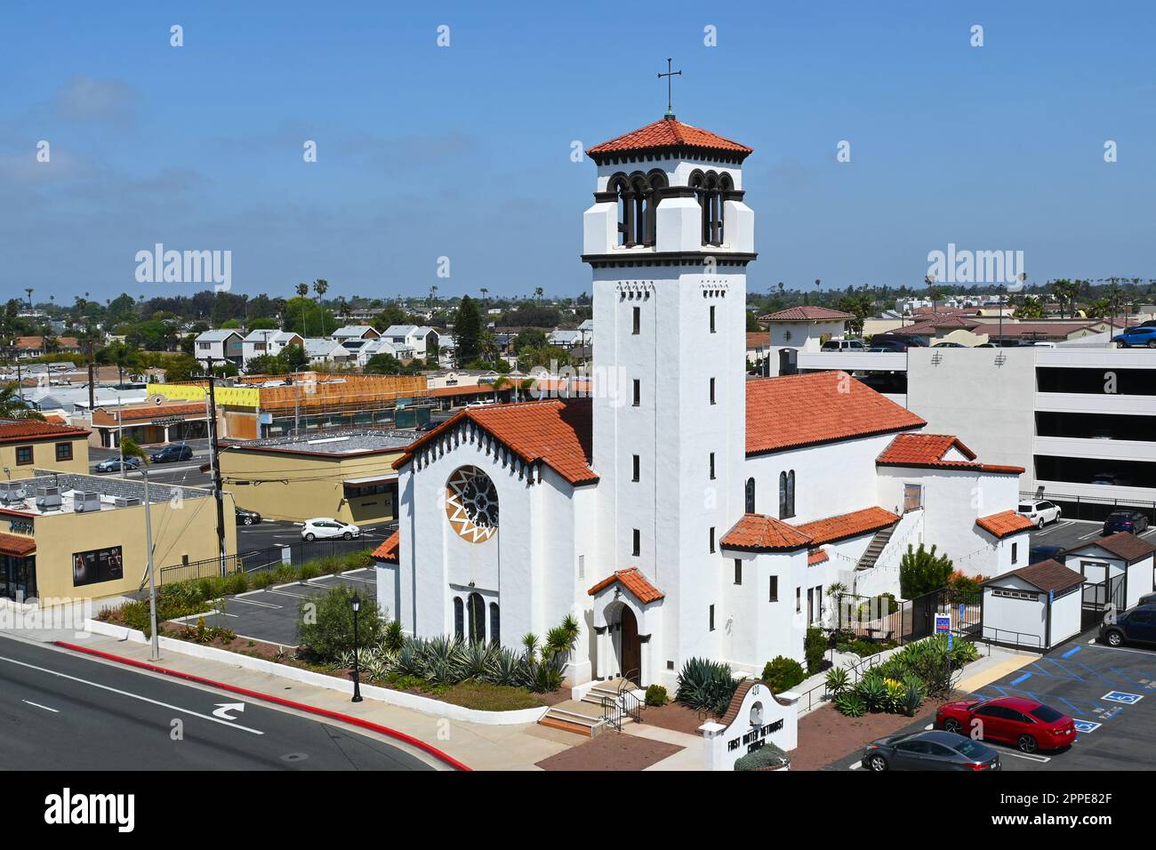 COSTA MESA, CALIFORNIA 23 ABR 2023 La primera Iglesia Metodista