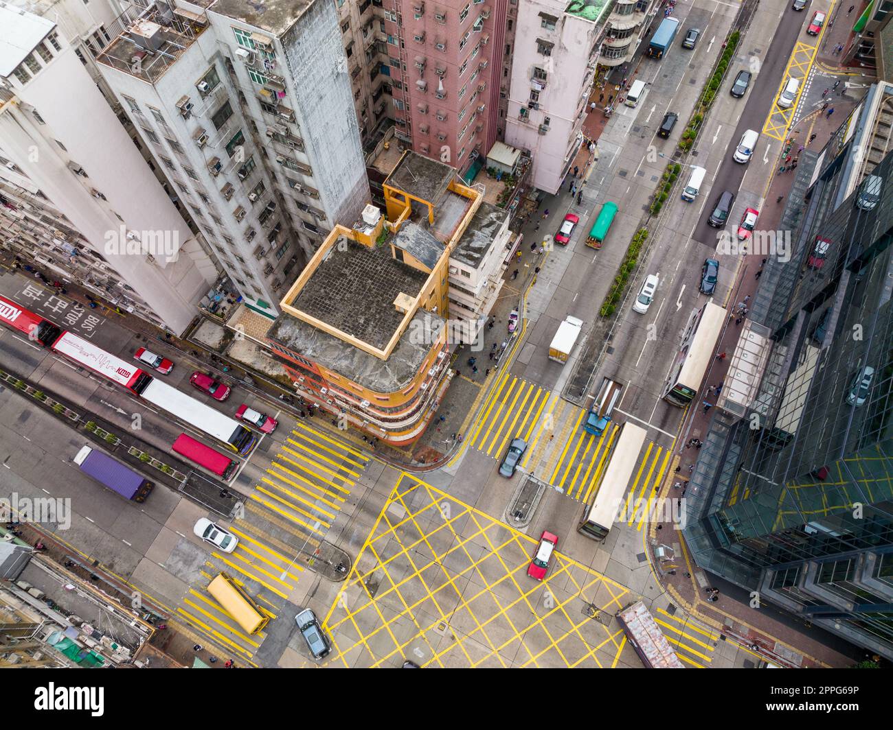 Sham Shui Po, Hong Kong 22 de noviembre de 2021: Calle de la ciudad de Hong Kong Foto de stock