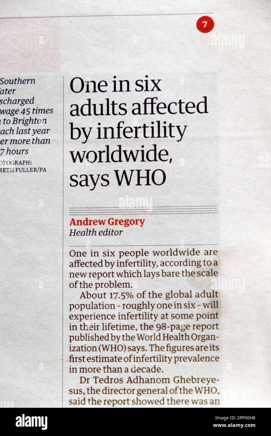 'Uno de cada seis adultos afectados por infertilidad en todo el mundo dice LA OMS' titular del periódico The Guardian de la Organización Mundial de la Salud 4 de abril de 2023 Londres Reino Unido Foto de stock