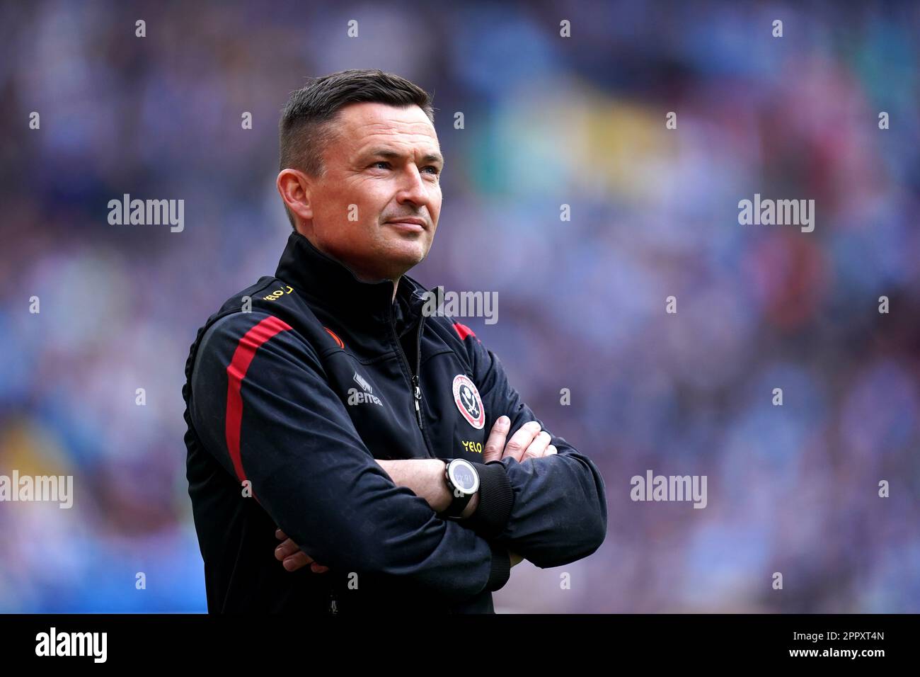 Foto de archivo fechada 22-04-2023 del manager del Sheffield United Paul Heckingbottom. El jefe del Sheffield United, Paul Heckingbottom, ha advertido que su equipo se aproxima al choque del Campeonato Sky Bet del miércoles con West Brom como partido de promoción. Los Blades sellarán un regreso a la Premier League con tres juegos de sobra si pueden vencer a los Baggies en Bramall Lane, terminando dos años en la segunda división. Fecha de emisión: Martes 25 de abril de 2023. Foto de stock