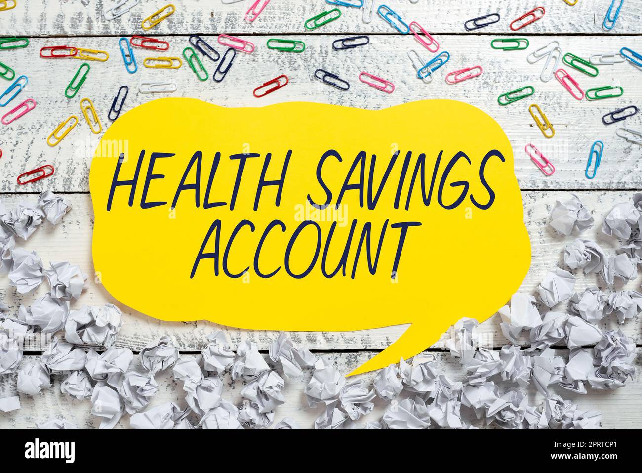 Escribiendo mostrando texto Cuenta de ahorro de salud. Usuarios de Business IDEA con Póliza de Seguro de Salud de Deducible Alto Foto de stock