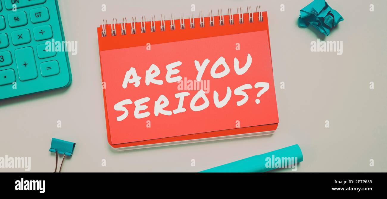 La firma de la escritura de la mano es usted Seriousquestion, visión