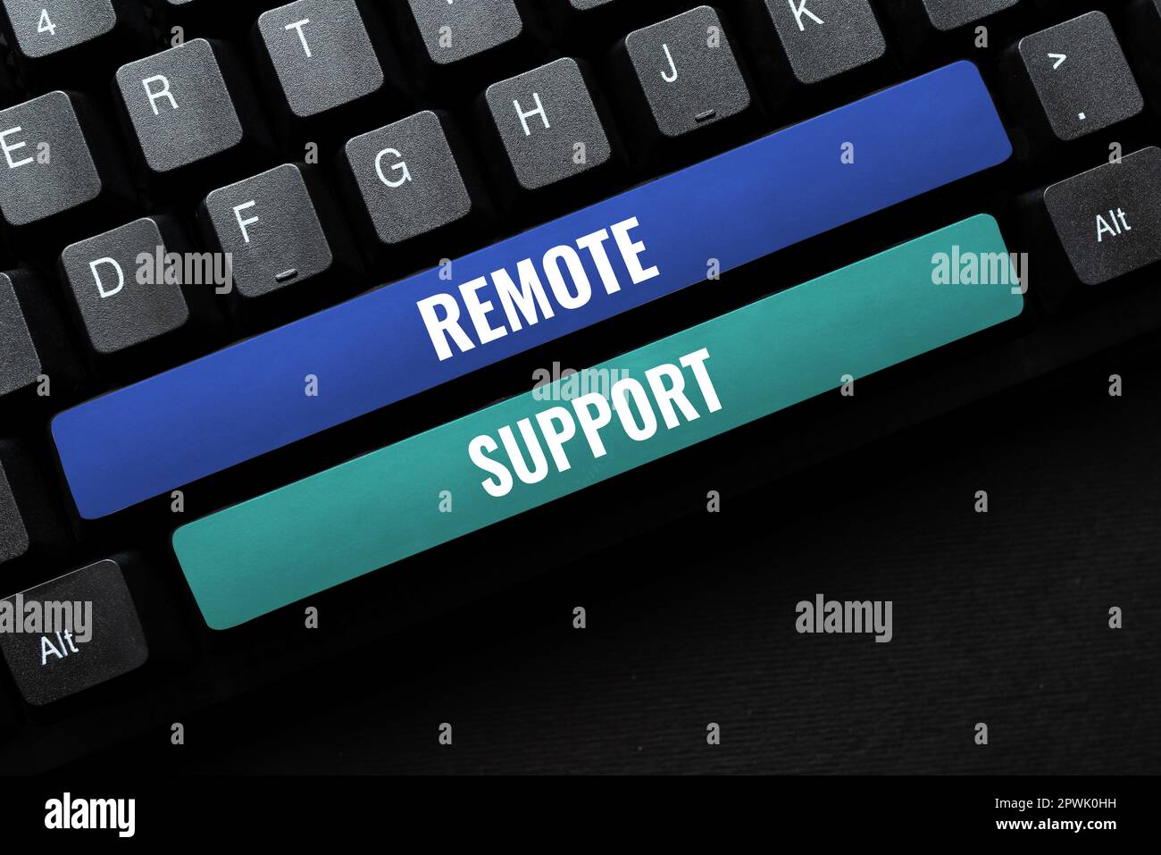Signo de texto que muestra Soporte remoto, concepto que significa ayudar a los usuarios finales
