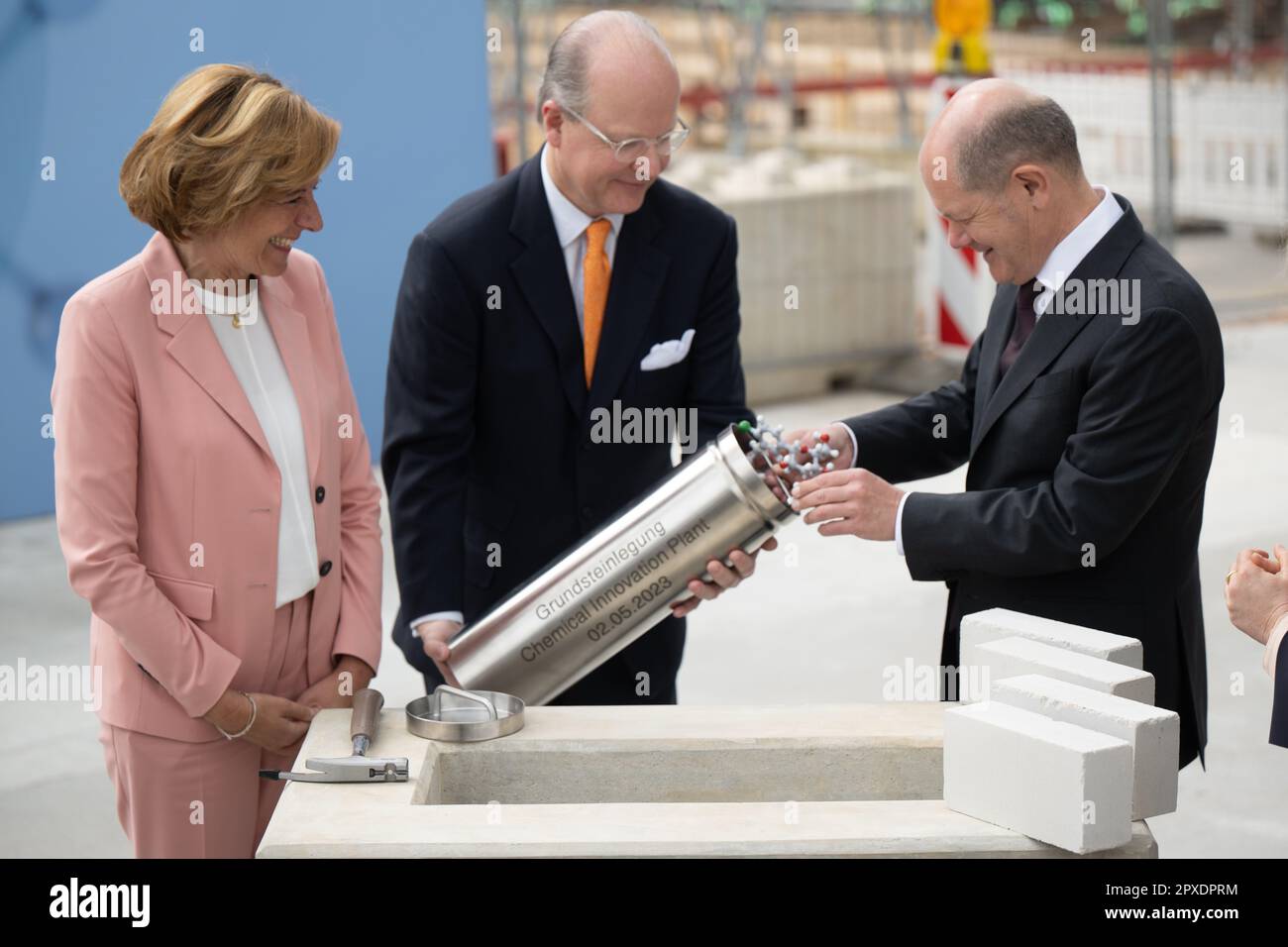 02 de mayo de 2023, Renania-Palatinado, Ingelheim: El Canciller alemán