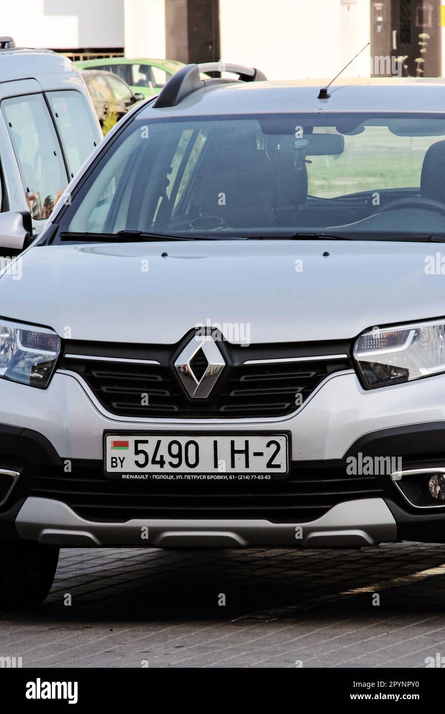 Logotipo del coche de renault fotografías e imágenes de alta resolución -  Página 8 - Alamy