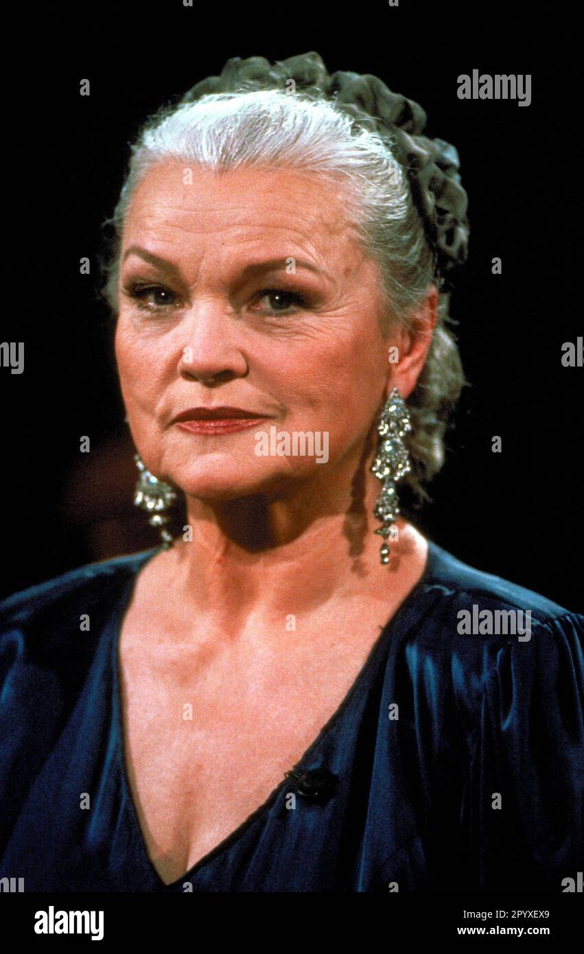 EVAMaria Hagen (nacida en 1934 en Költschen/Hinterpommern), una de las