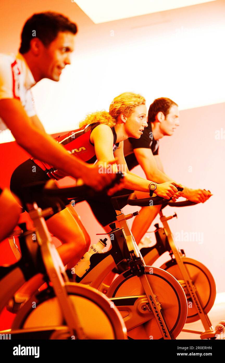 Spinning y online pesas mujer