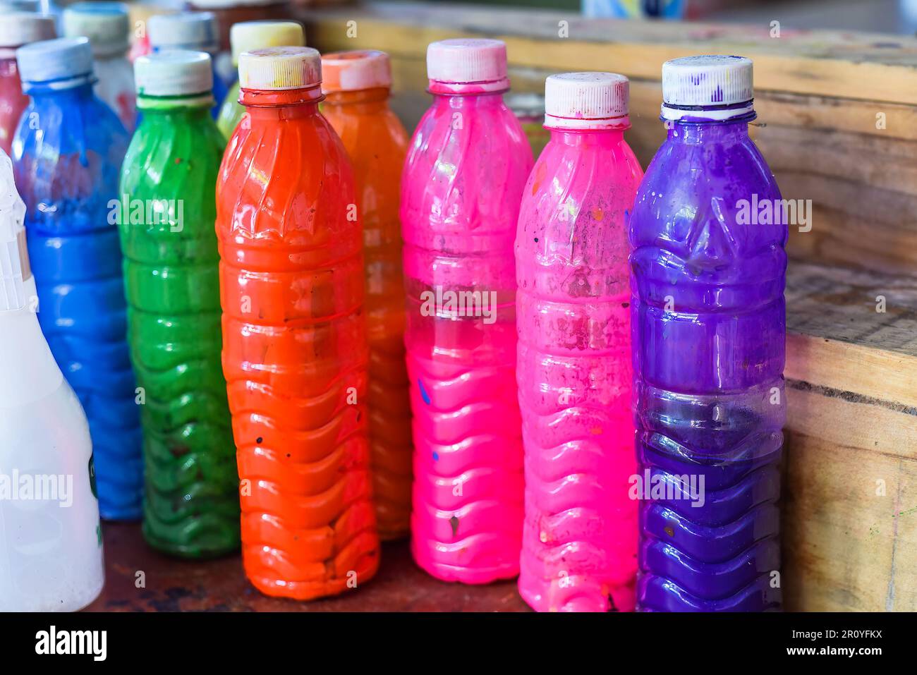 Introducir 107+ images pintura para botellas de plastico Viaterra.mx