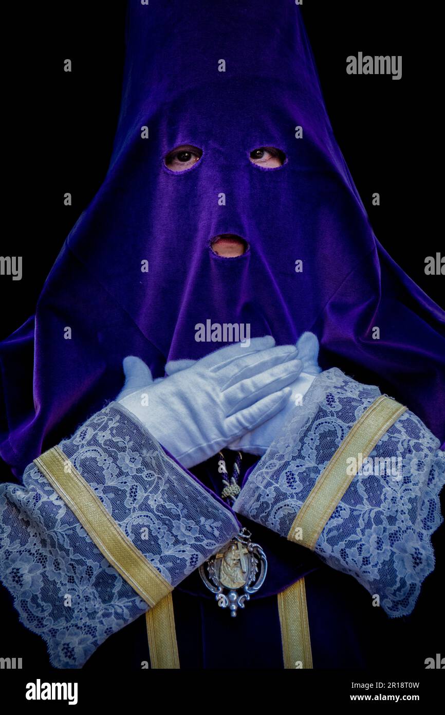 Miembro de la Cofradía Penitencial de Ntro. Padre Jesús Nazareno