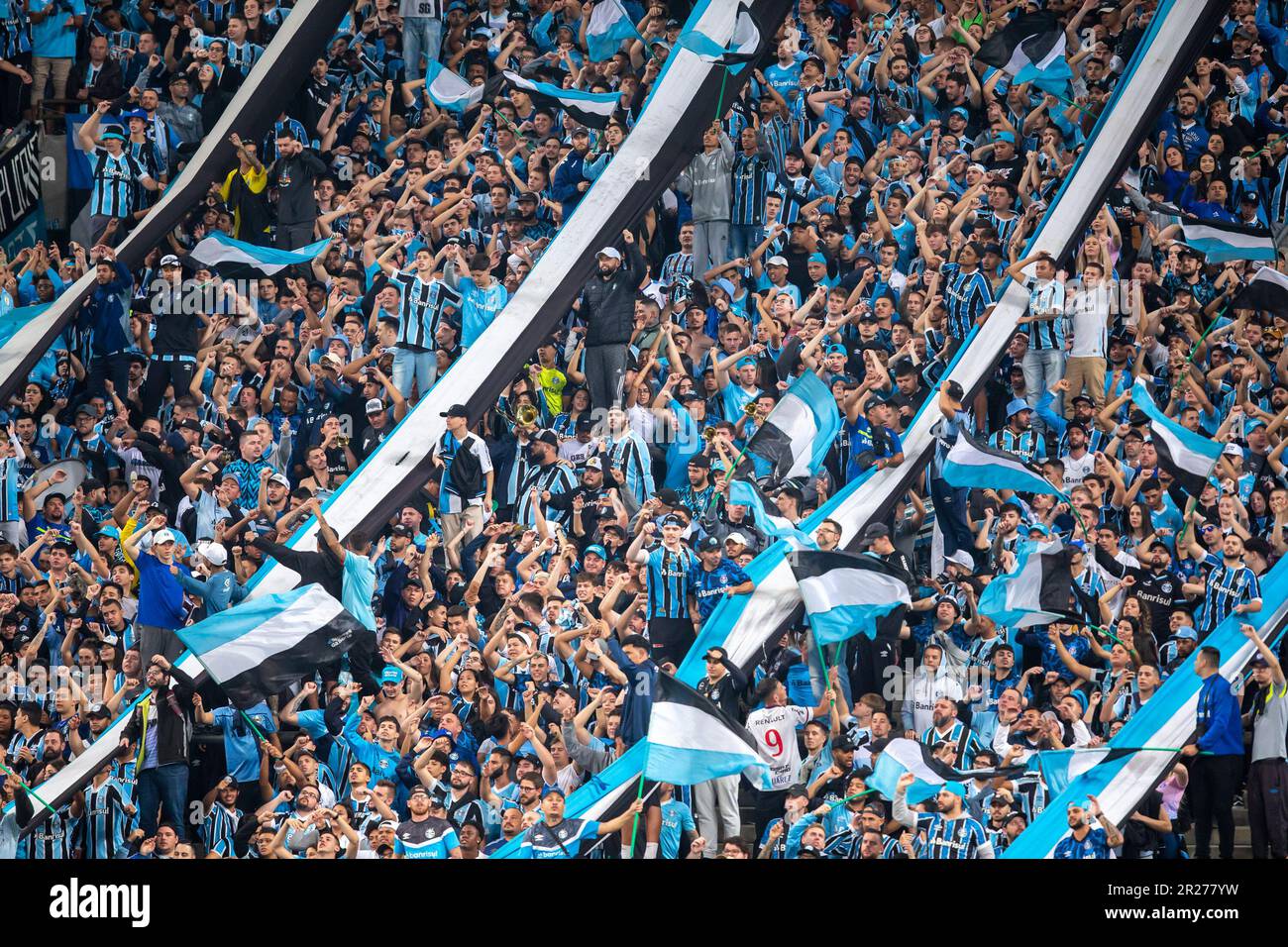 Porto Alegre, Brazil. 17th May, 2023. Zinho do Grêmio disputa o