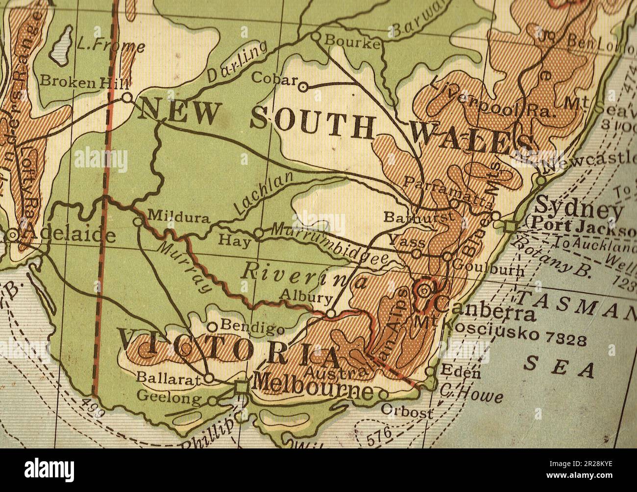 Mapa geográfico vintage de Nueva Gales del Sur y Victoria, Australia en sepia. Foto de stock