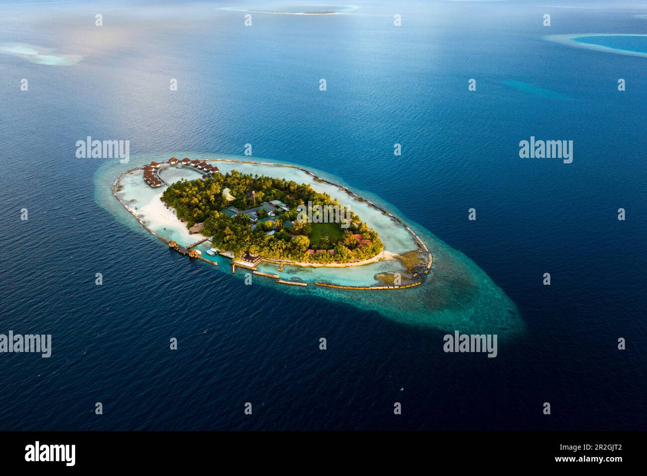 Resort island of Ellaidhoo, Atolón Ari Norte, Océano Índico, Maldivas  Fotografía de stock - Alamy