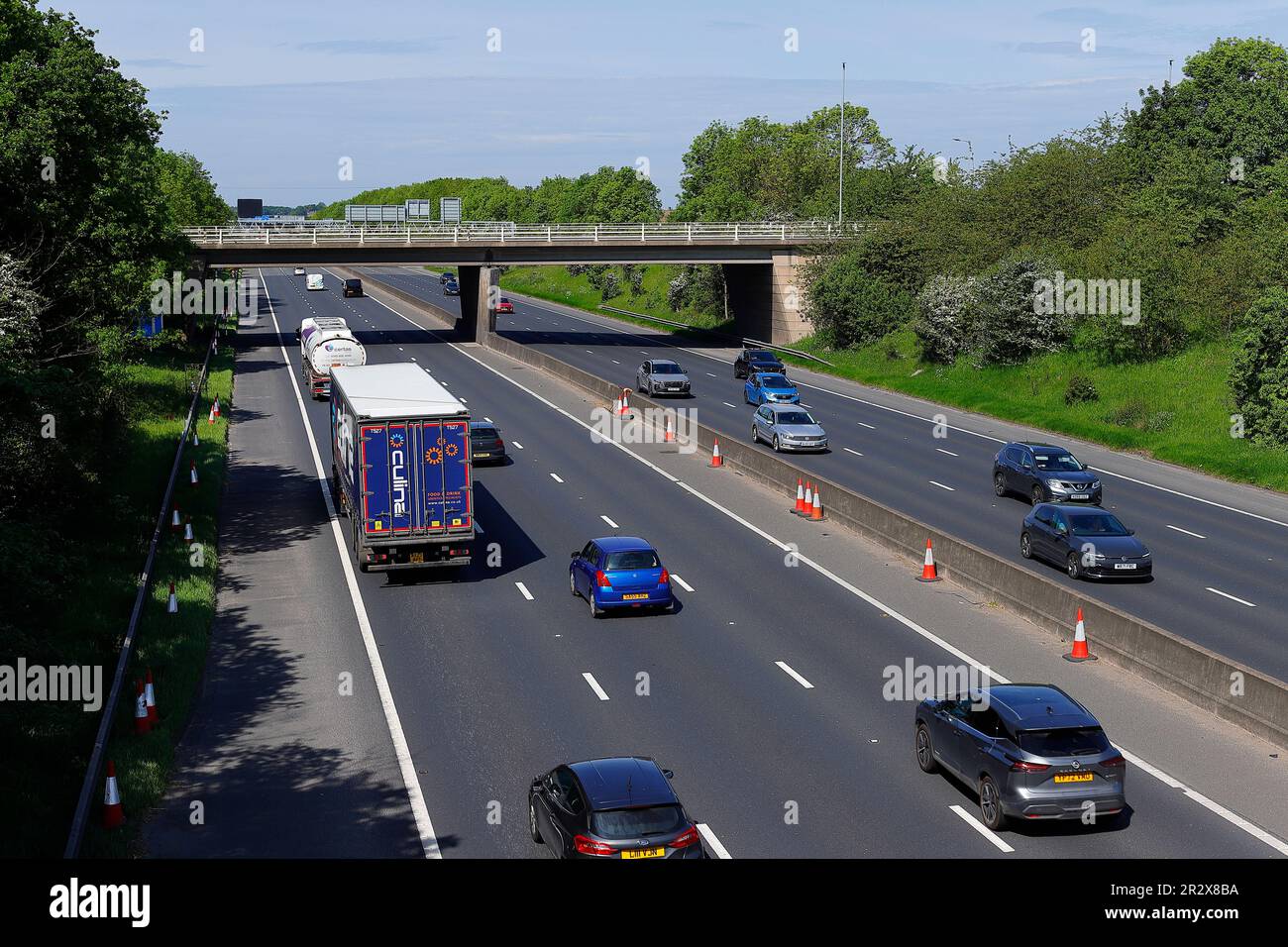 Autopista M62 en el cruce 30 cerca de Rothwell, Leeds, West Yorkshire, Reino Unido Foto de stock