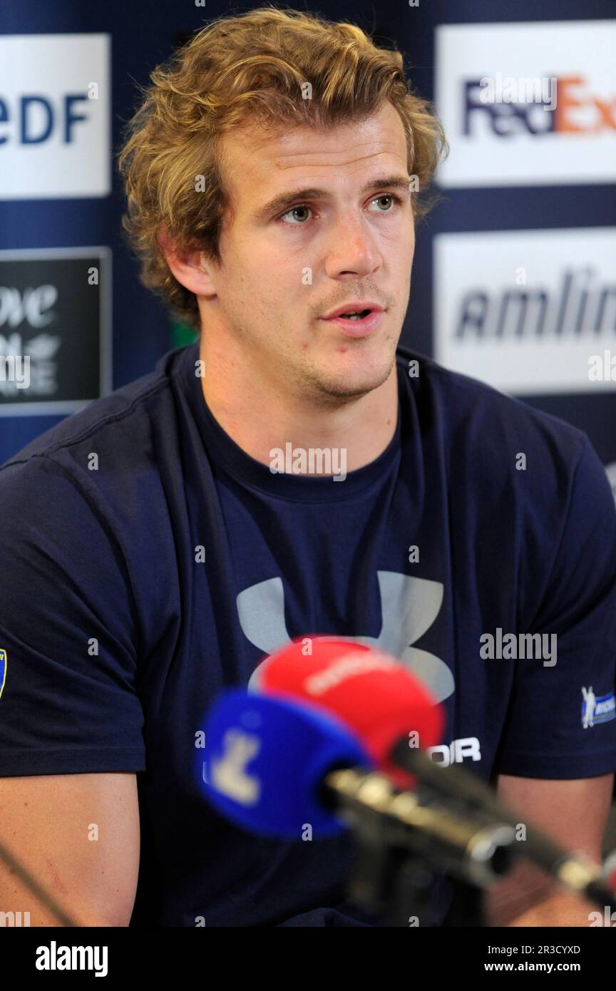 Aurelien Rougerie del ASM Clermont Auvergne, en la rueda de prensa de Captain's Run antes de la final de la Copa Heineken en el Aviva Stadium, Dublín el viernes Foto de stock