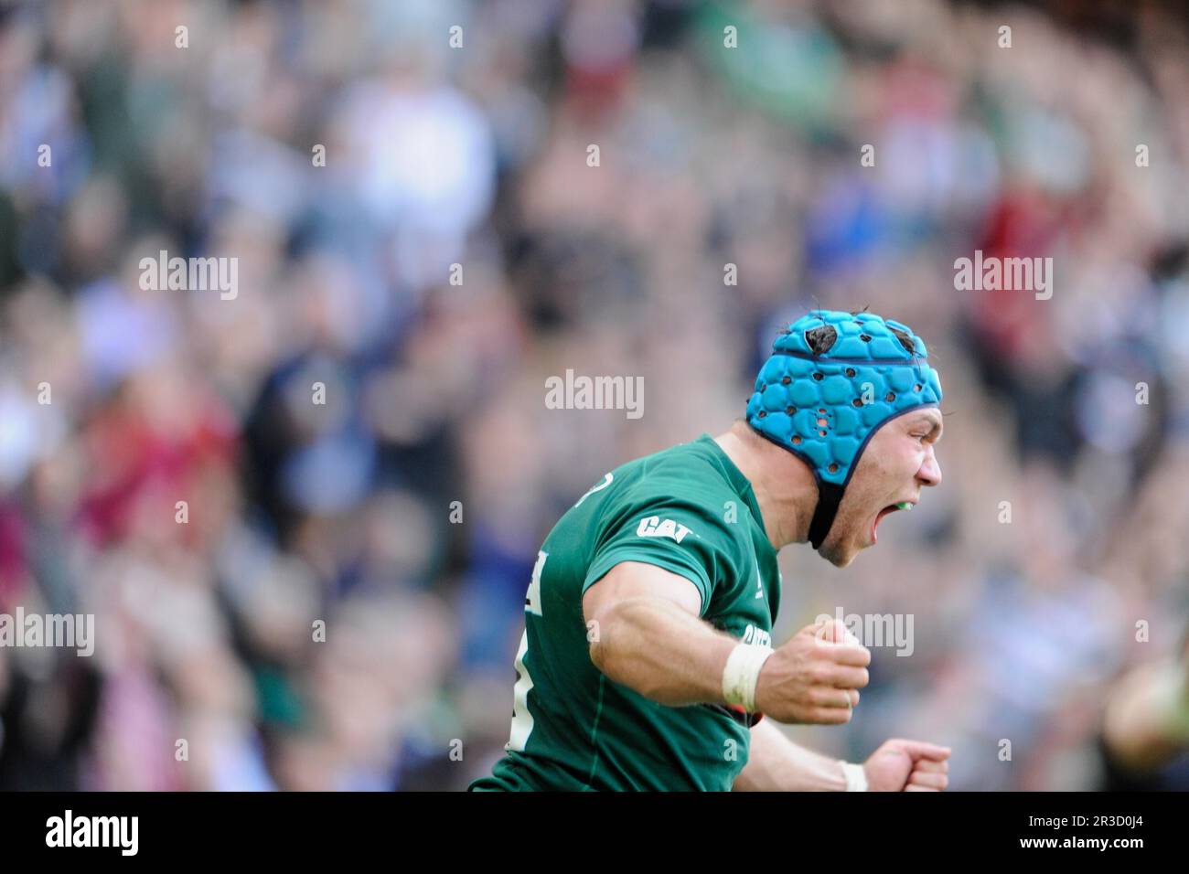 Graham Kitchener de Leicester Tigers muestra su deleite al anotar un try durante la final de la Premiership de Aviva entre Leicester Tigers y Northampton Sa Foto de stock