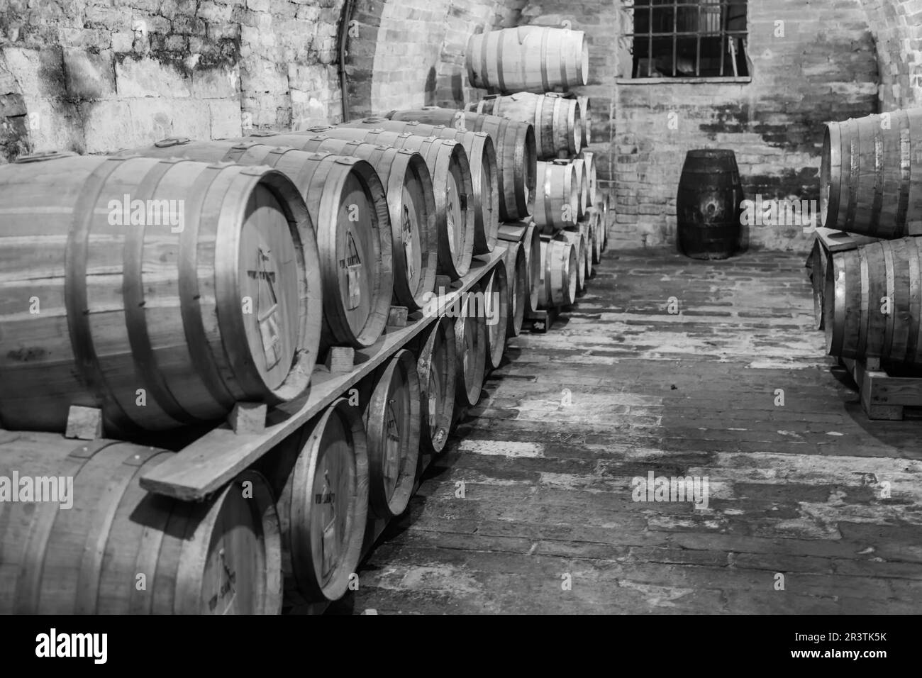 Plato de cantina Imágenes de stock en blanco y negro - Alamy