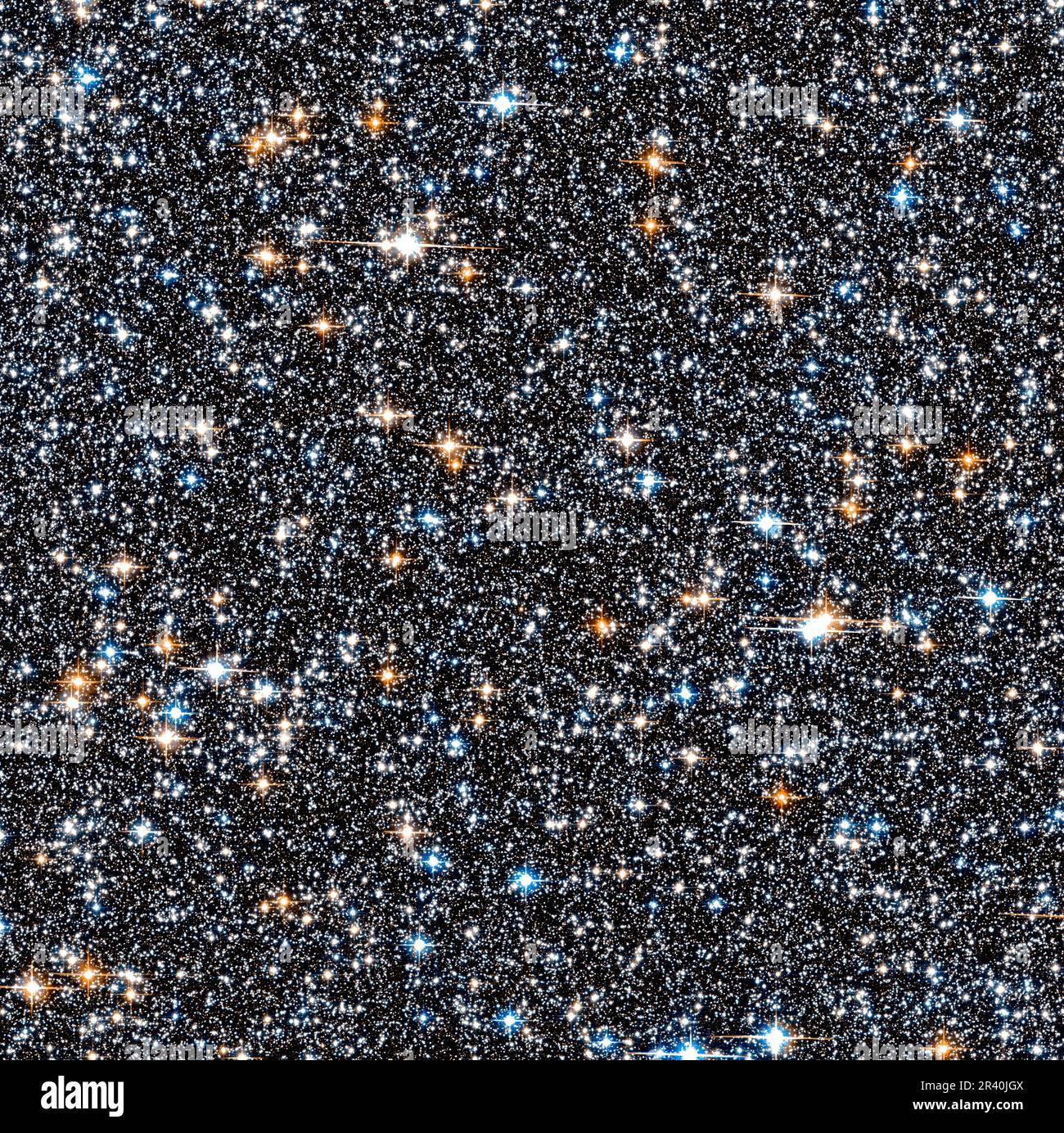 Pequeña sección de la densa colección de estrellas se apiñó en el bulto galáctico de la Vía Láctea. Foto de stock