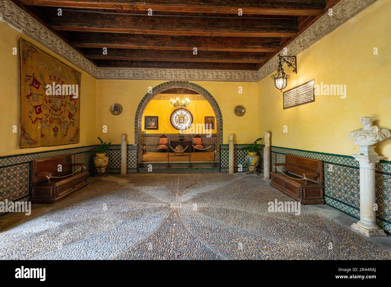 Sala Apeadero en el Palacio de las Duenas (Palacio de las Duenas) -  Sevilla, Andalucía, España Fotografía de stock - Alamy