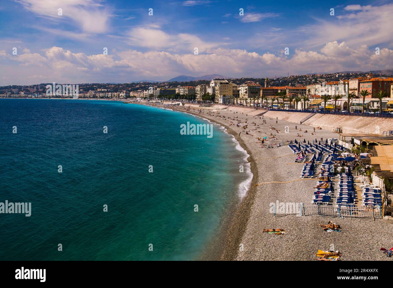 La playa en Niza. Foto de stock