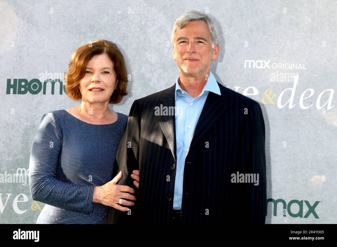 La serie de televisión Love & Death se estrenará en el Directors Guild of America el 26 de abril de 2023 en Los Angeles, CA con: Linda Solomon, Robert Udashen Dónde: Los Angeles, California, Estados Unidos Cuándo: 26 de abril de 2023 Crédito: Nicky Nelson/WENN Foto de stock