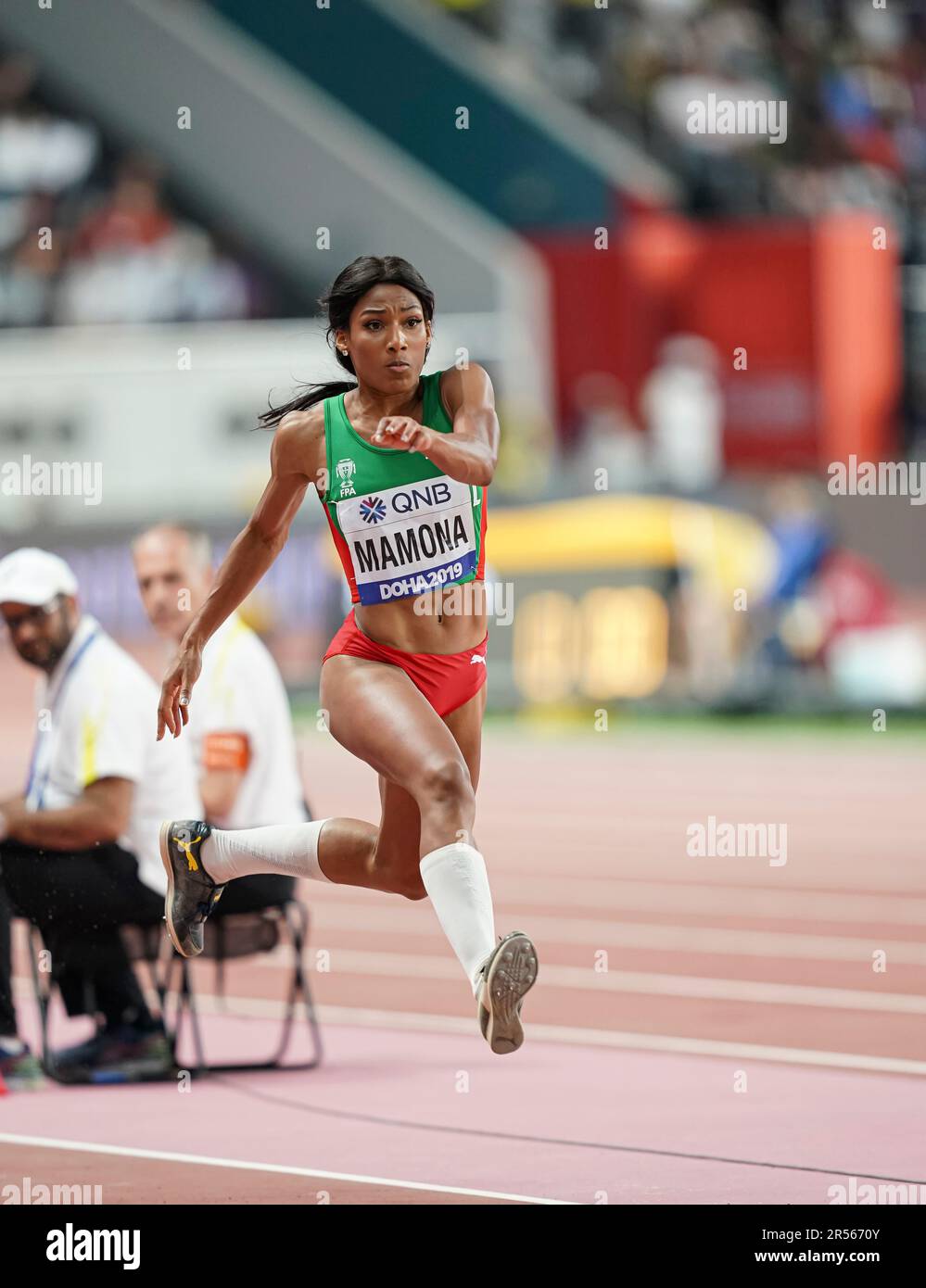Patrícia Mamona en el triple salto en el Campeonato Mundial de Atletismo de  Doha 2019 Fotografía de stock - Alamy