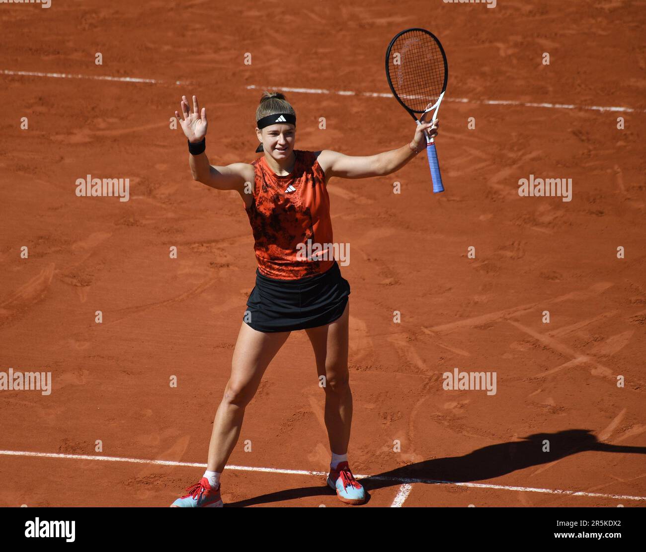 París, Francia. 04th de junio de 2023. Roland Garros Paris French Open 2023 Día 8 04/06/2023 Karolina Muchova (CZE) gana crédito de partido de tercera ronda: Roger Parker / Alamy Live News Foto de stock