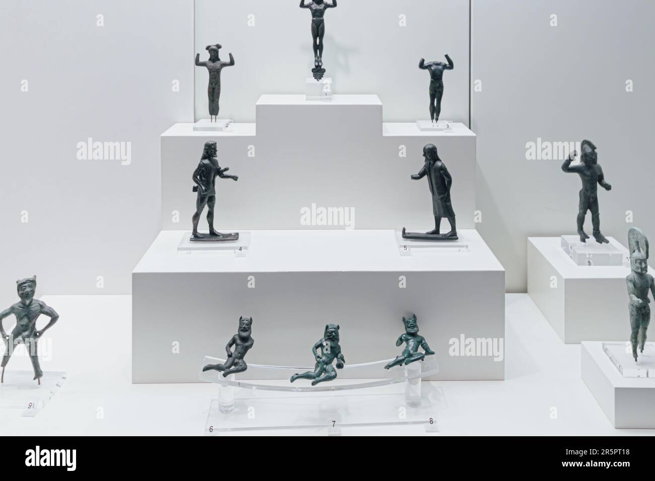 Esculturas y artefactos de la mitología griega antigua Foto de stock